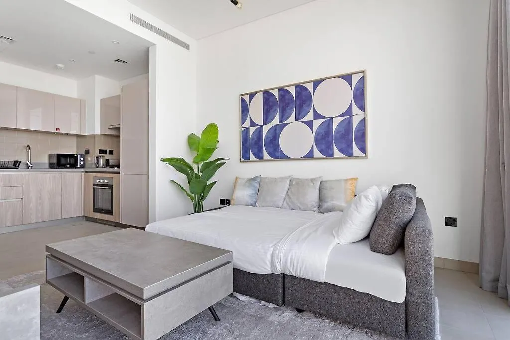 Apartment First Class 1Br Rustic With Modern Comfort Dubai